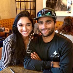 Meet your Posher, Alex